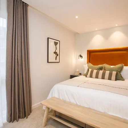 21 Hudson Quarter Luxury Apartments-free Parking 1 Car * York