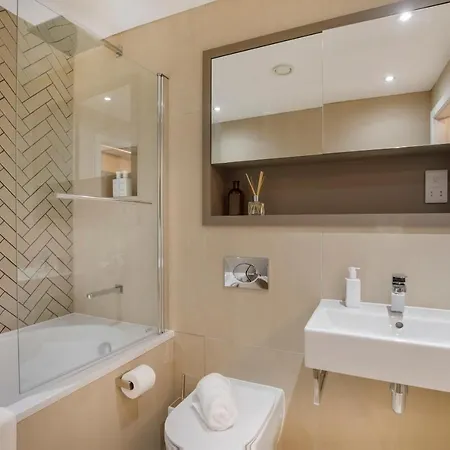 21 Hudson Quarter Luxury Apartments-free Parking 1 Car Lejlighed