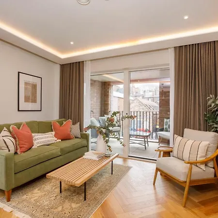 21 Hudson Quarter Luxury Apartments-free Parking 1 Car Apartment York