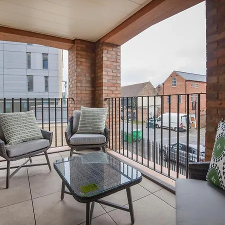 21 Hudson Quarter Luxury Apartments-free Parking 1 Car York