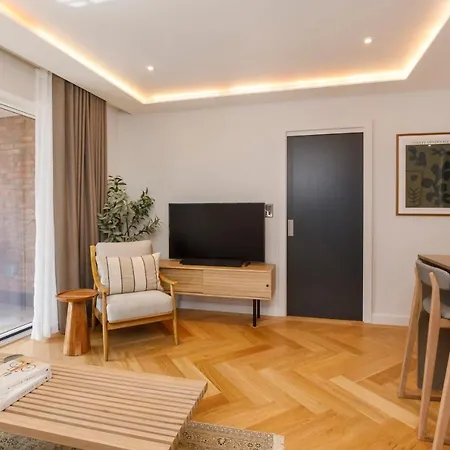 21 Hudson Quarter Luxury Apartments-free Parking 1 Car *